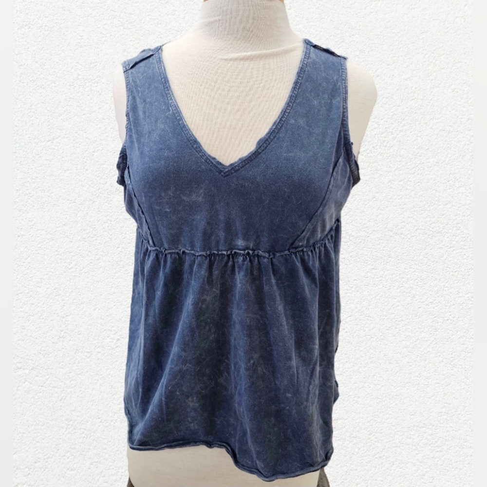 Chic Blue V-Neck Tank Top